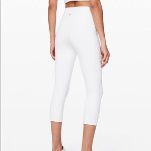 Lululemon 15” Cropped Leggings